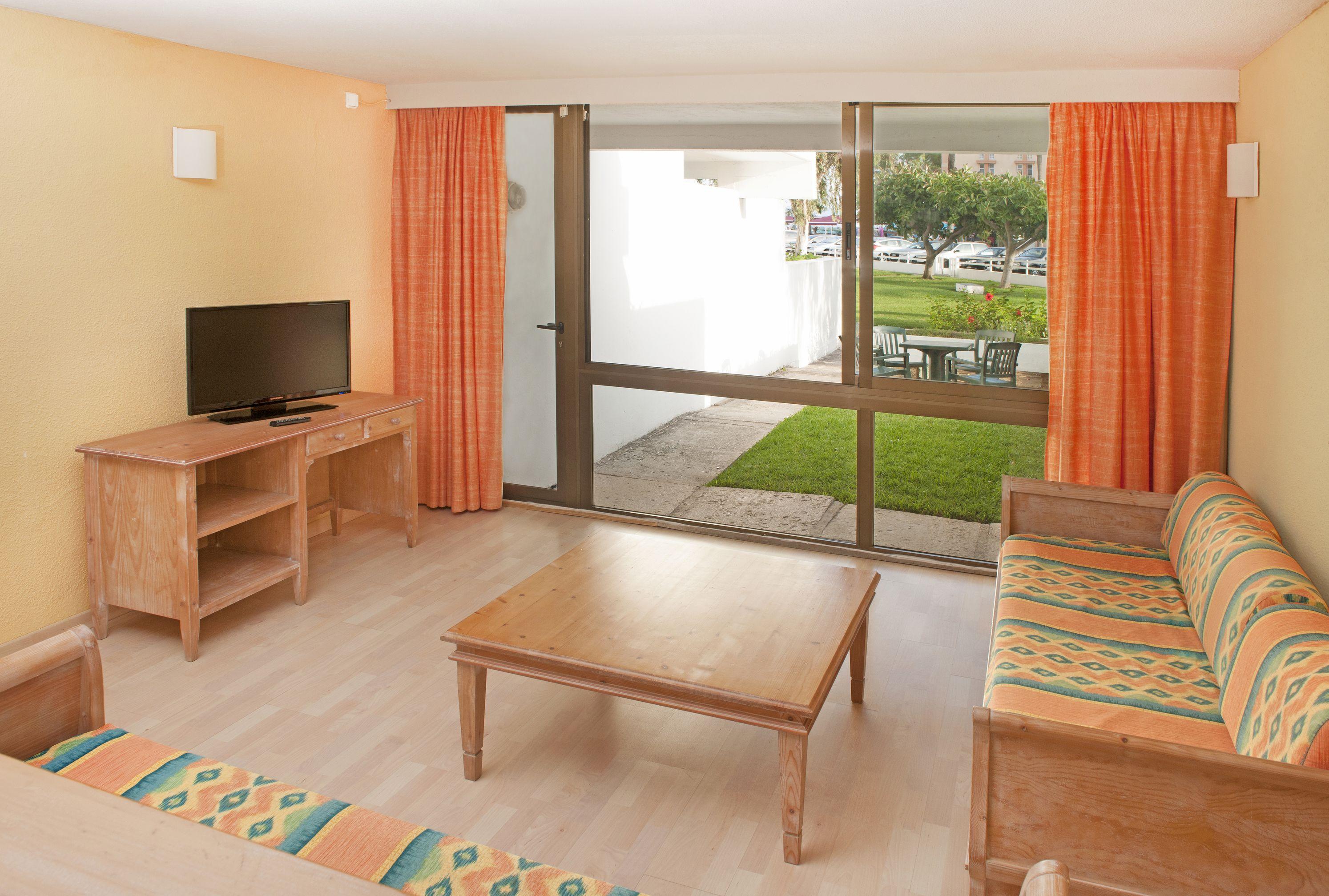 Iberostar Waves Ciudad Blanca Ξενοδοχείο Αλκούδια Εξωτερικό φωτογραφία